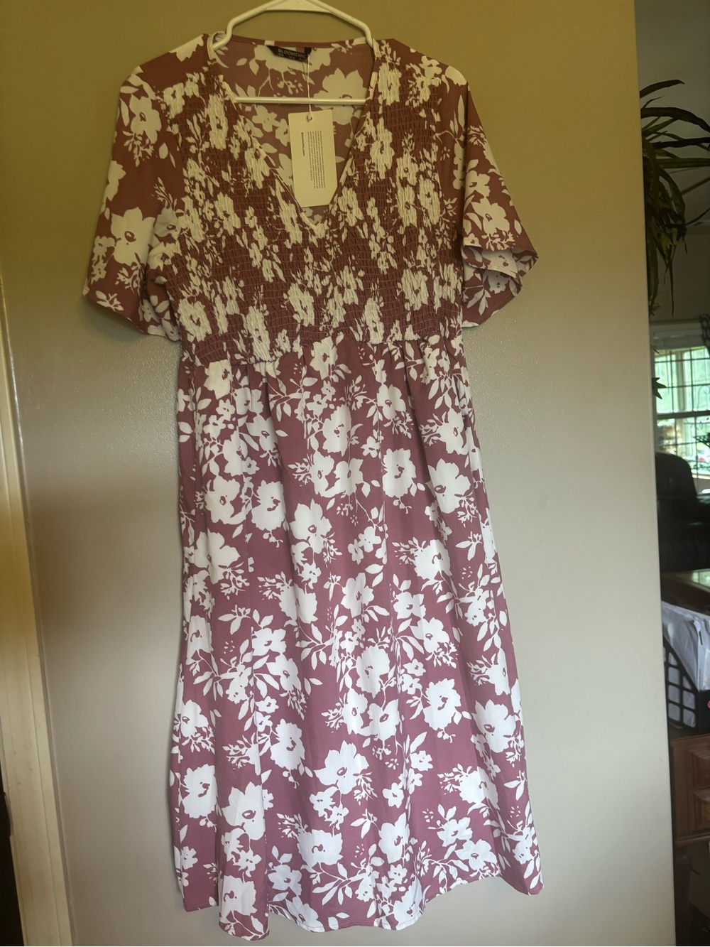 BloomChic Mauve & White Floral Midi Dress